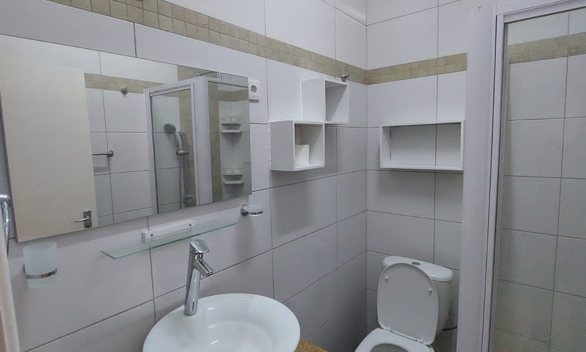 IMG-20250516-WA0020