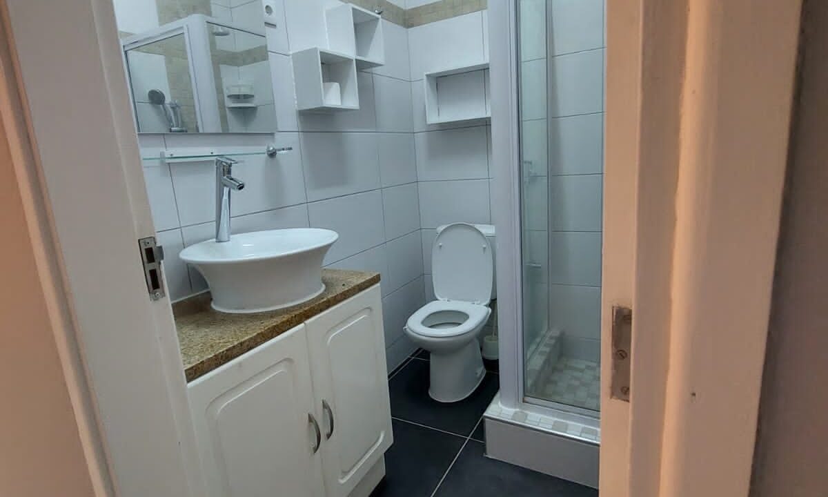 IMG-20250516-WA0021